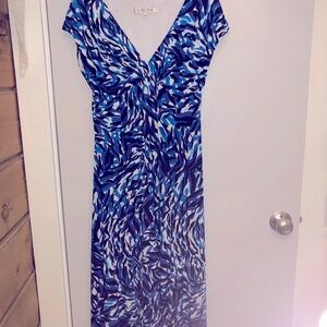 Elegant Evan-Picone Blue and Black Patterned Dress